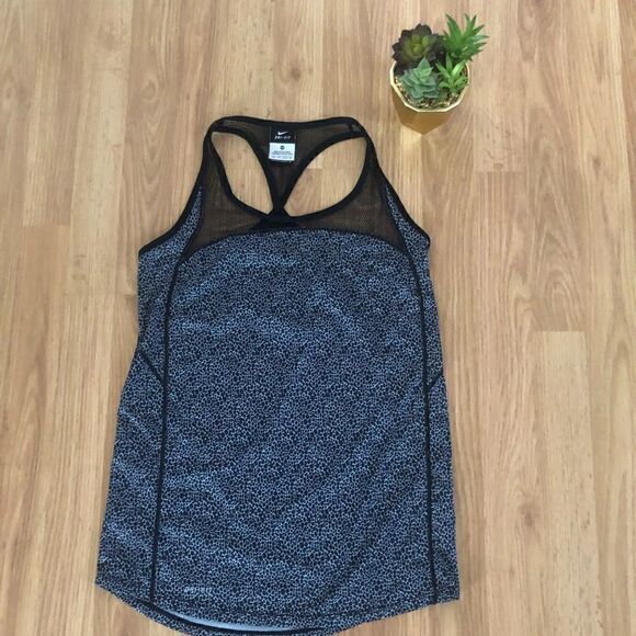 NIKE Dri-Fit Black/Gray Mesh Tank Top - Picture 3 of 8